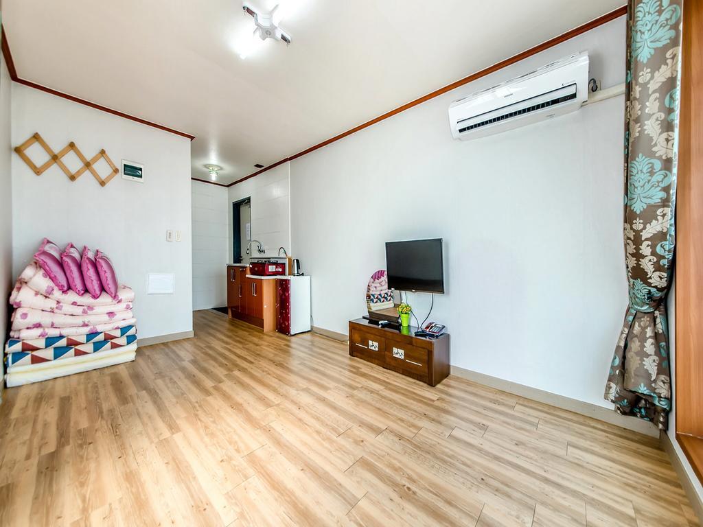 Sea Dragon Pension Seogwipo Extérieur photo