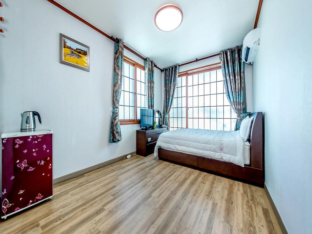 Sea Dragon Pension Seogwipo Extérieur photo